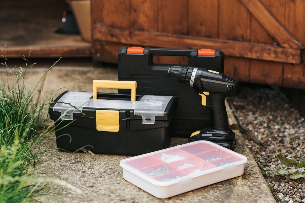 use an AirTag to track a toolbox